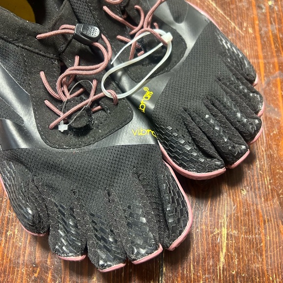 Vibram KSO EVO women’s training shoe size 9.5-10 Style 18W0701/CM26 - Picture 3 of 8
